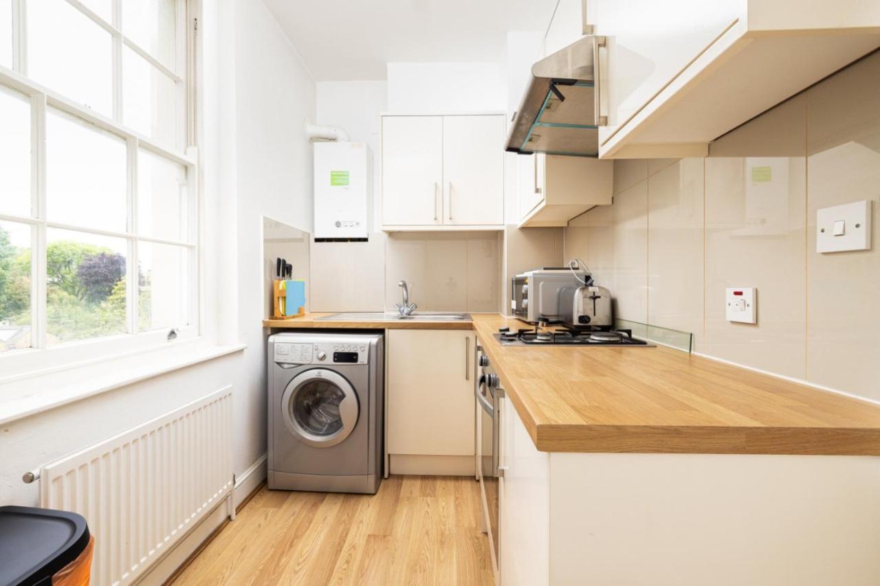Mornington Crescent Apartment ลอนดอน ภายนอก รูปภาพ